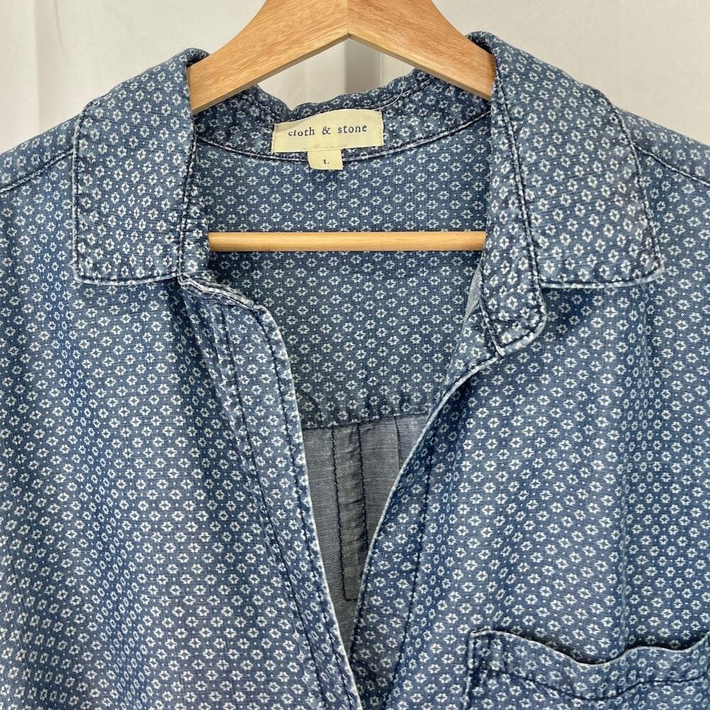 CLOTH & STONE Geometric Print Button Down Tunic Top Belted Tencel Denim Blue L - Picture 4 of 10